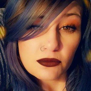 Meet your Posher, Stacie